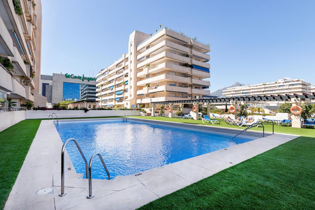 Bhost - Marina Banus Lägenhet Marbella Exteriör bild