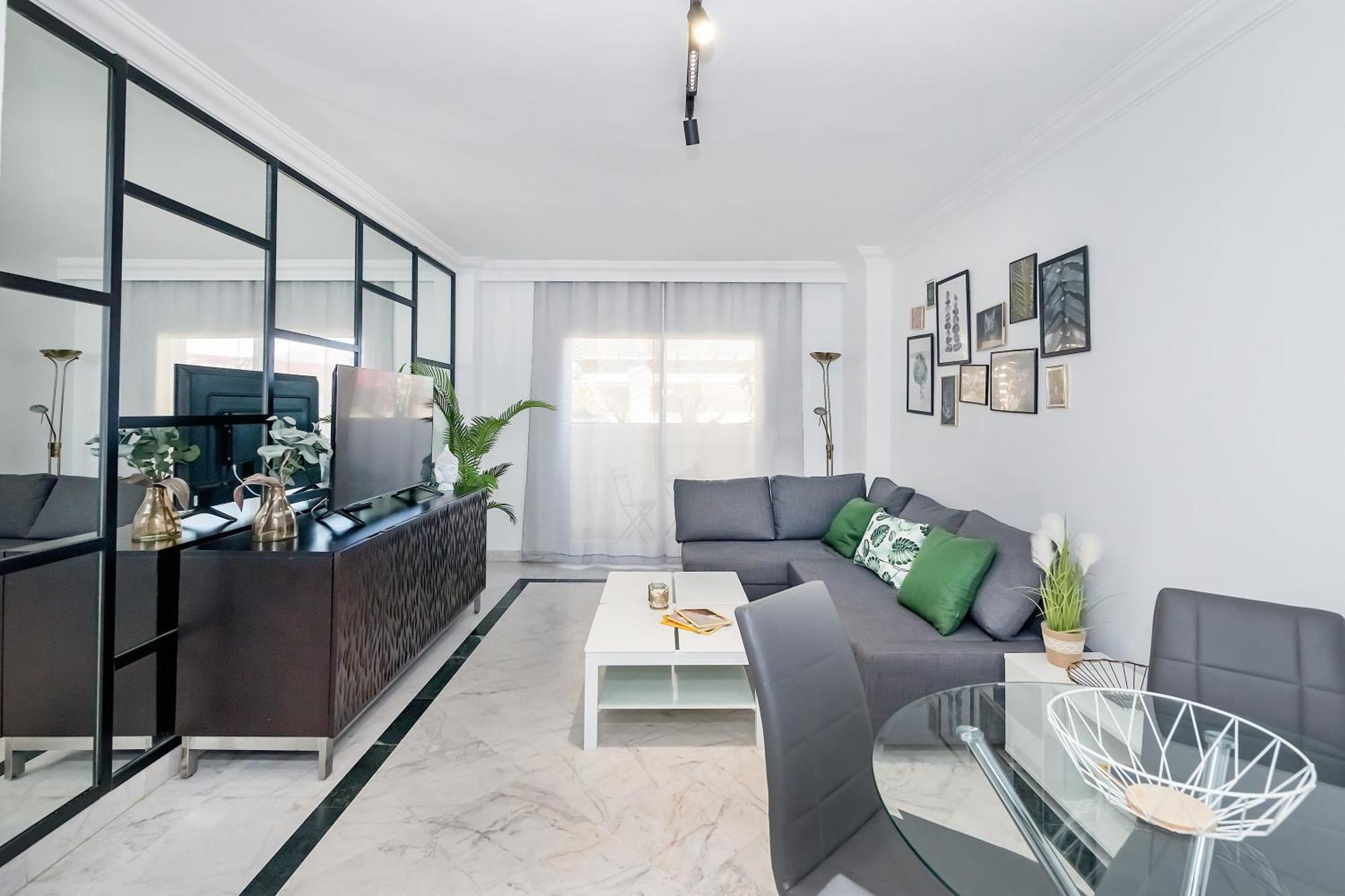 Bhost - Marina Banus Lägenhet Marbella Exteriör bild